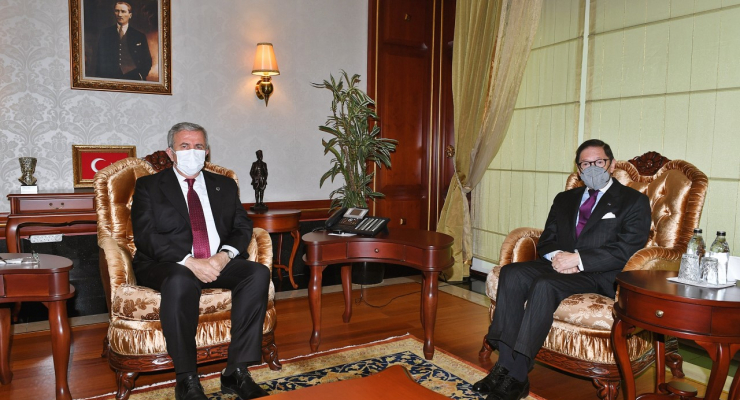 Encuentro del Embajador de Colombia en Turquía, Julio Aníbal Riaño, con el Alcalde de Ankara,  Mansur Yavaş