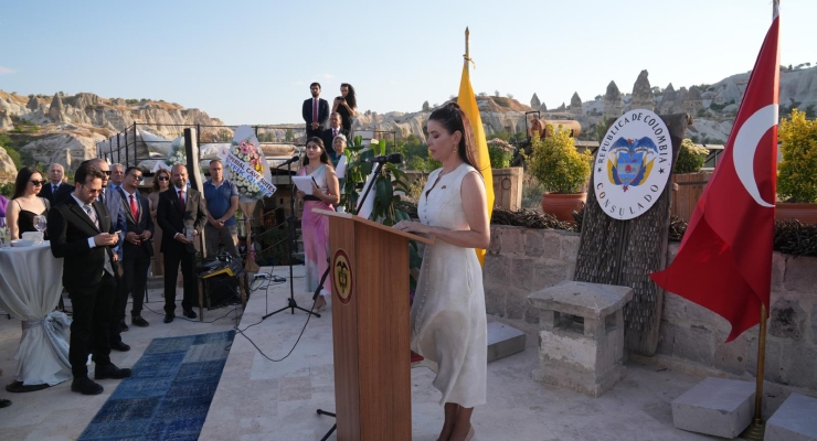 Actos conmemorativos en Türkiye con ocasión del 214 aniversario de la Independencia Nacional de Colombia