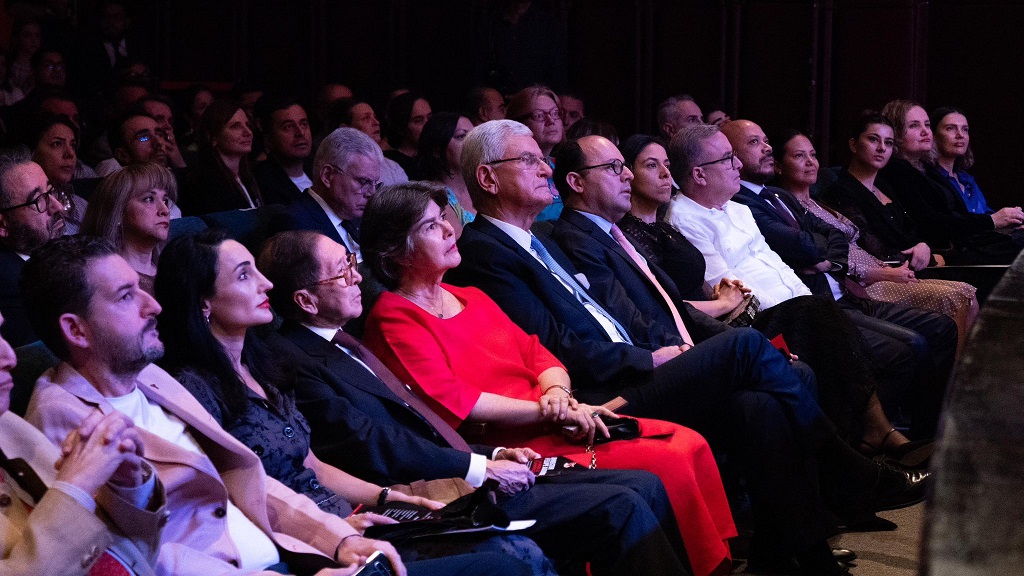 concierto de conmemoración de los 65 años de relaciones diplomáticas Colombia y Türkiye