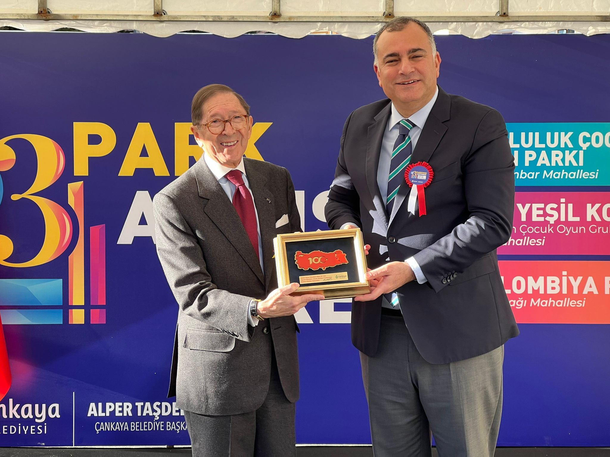 Inauguración Parque República de Colombia en Ankara, Turquía