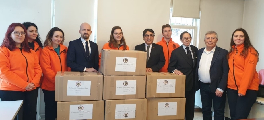 Embajada de Colombia en Ankara realiza campaña de donación para víctimas de terremotos