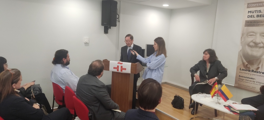 Encuentros con la escritora y periodista Laura Restrepo