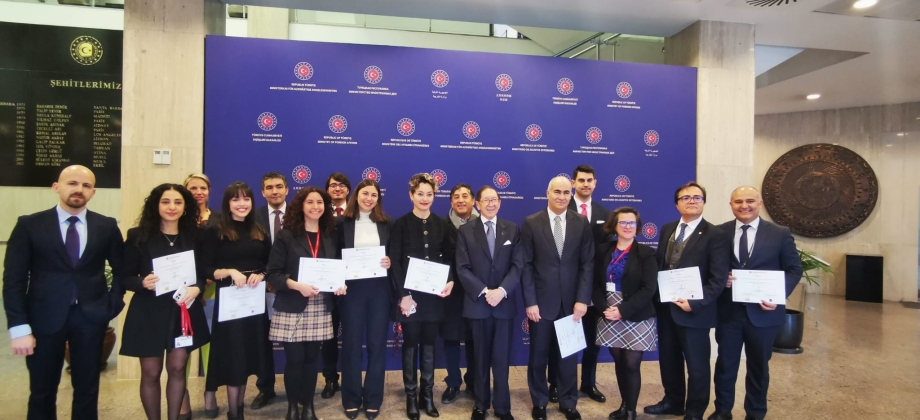 Clausura del Curso de Español en Turquía