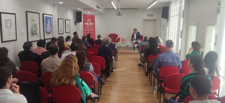 Embajada de Colombia en Turquía organizó la conferencia “Inmigrantes españoles a Cartagena de Indias 1610 y colombianos a Madrid 1980”, del escritor y director de cine Diego Villegas