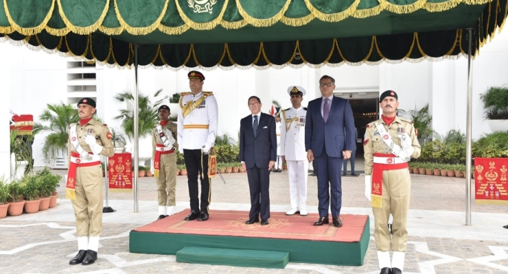 Fotografías alusivas a la ceremonia la cual contempló la interpretación de los Himnos nacionales y Revista al destacamento de la Guardia Presidencial.