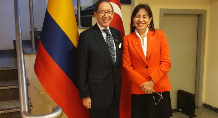 Embajador de Colombia en Turkiye, Julio Riaño y la Embajadora Patricia Cortes, Directora de Europa del Ministerio de Relaciones Exteriores.