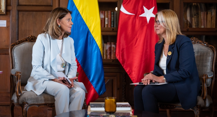 Nueva Embajadora de Türkiye en Colombia entregó Copia de Cartas Credenciales a la Vicepresidente Canciller